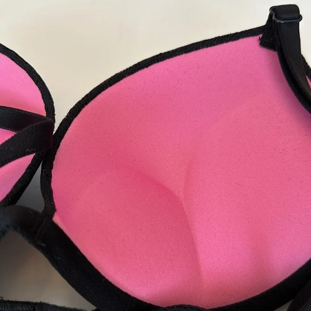 NWT PINK Victoria’s Secret Wear Everywhere Black lace Super Push-up Bra Sz 32B